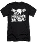 2 Cricket Player Batsman Umpire Bowler Crazy Squirrel T-Shirt