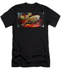 A Whole Grilled Bream with Artichokes on a Coal Fired Grill Teubner Foodfoto T-Shirt