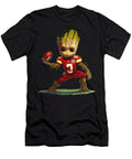 Groot Vs Chiefs Logo Basis Cecils Willis T-Shirt