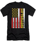 Softball US Flag Pitcher Batter Catcher Softball Dad Crazy Squirrel T-Shirt